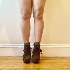 ZU Compass brown laced up wedge ankle boots